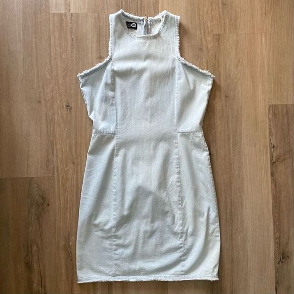 Cheap Monday Marie Women’s Medium Denim Sleeveless Midi Dress Fringe Hem - Picture 5 of 8